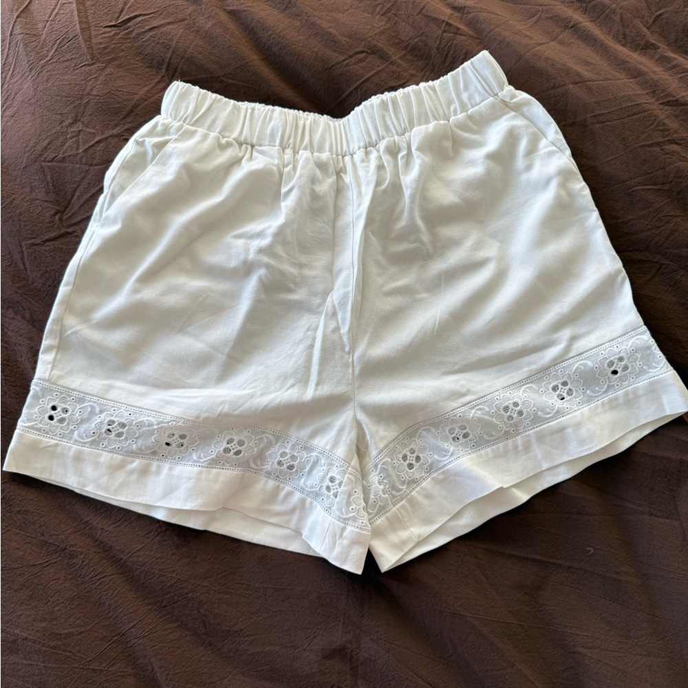 Commense White High Waist Women Shorts